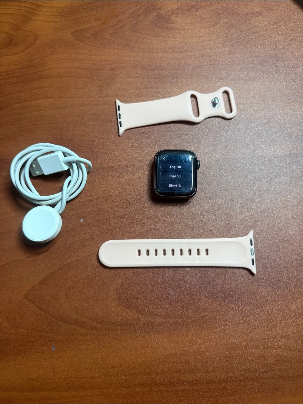 Apple Watch SE 40mm Pink Bands